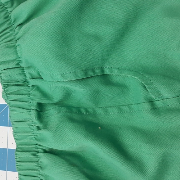 Capris - Picture 2 of 5